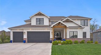 Homes for Sale in Platte City, MO 64079 | 18050 N Peach Blossom Drive