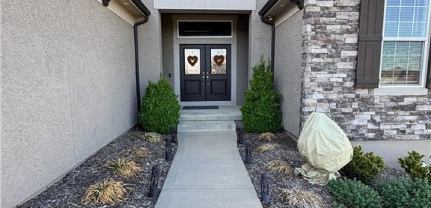 Homes for Sale in Kansas City, MO 64151 | 4606 NW 71st Street