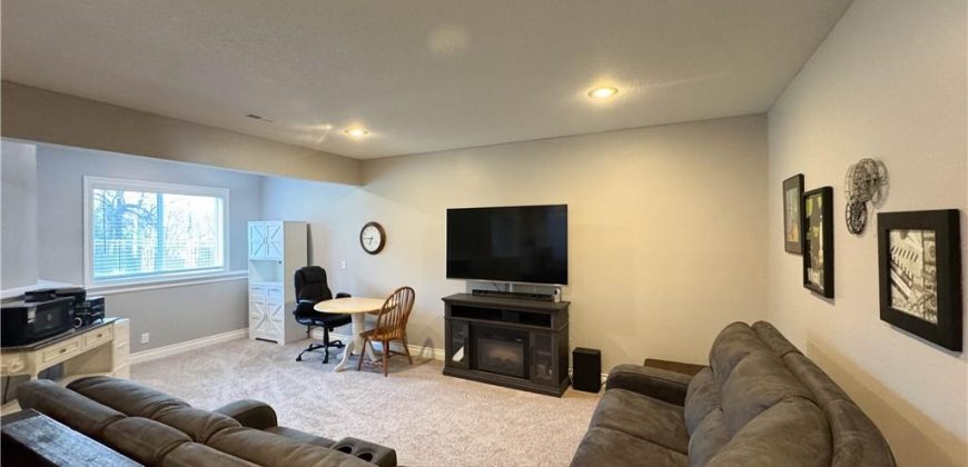 Homes for Sale in Kansas City, MO 64151 | 4606 NW 71st Street