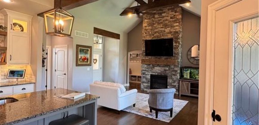 Homes for Sale in Kansas City, MO 64151 | 4606 NW 71st Street