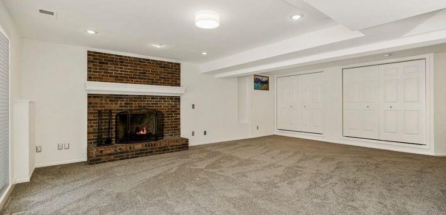 Homes for Sale in Gladstone, MO 64116 | 4417 NW Wildwood Drive