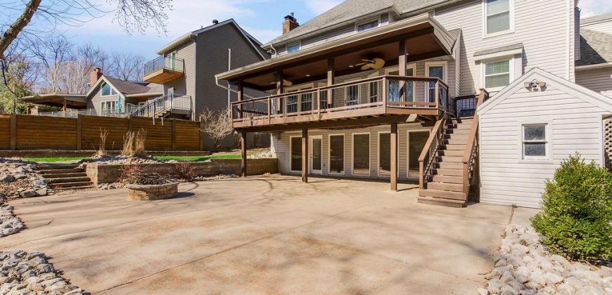 Homes for Sale in Gladstone, MO 64116 | 4417 NW Wildwood Drive