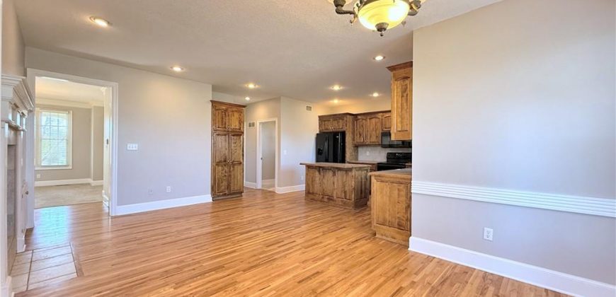 Homes for Sale in Kansas City, MO 64157 | 10009 N Maywood Avenue