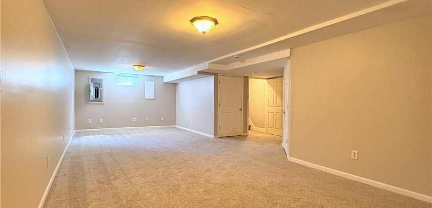 Homes for Sale in Kansas City, MO 64157 | 10009 N Maywood Avenue
