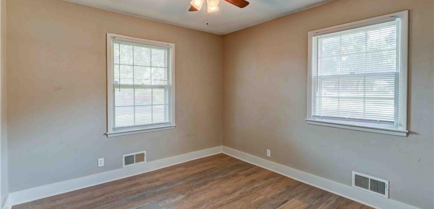 Homes for Sale in Kansas City, MO 64155 | 308 NE 88th Terrace