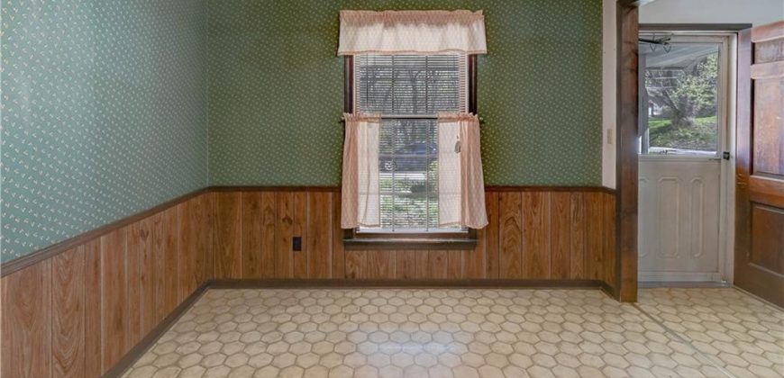 Homes for Sale in Weston, MO MO | 213  Thomas Street