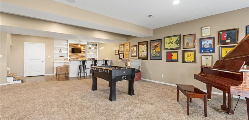 Homes for Sale in Smithville, MO 64089 | 210  Carriage Court