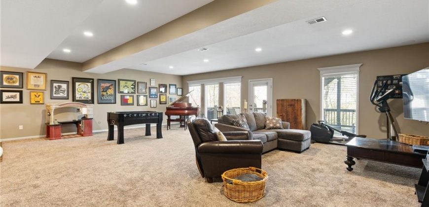 Homes for Sale in Smithville, MO 64089 | 210  Carriage Court