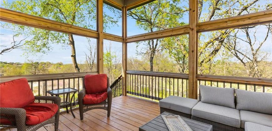 Homes for Sale in Smithville, MO 64089 | 210  Carriage Court
