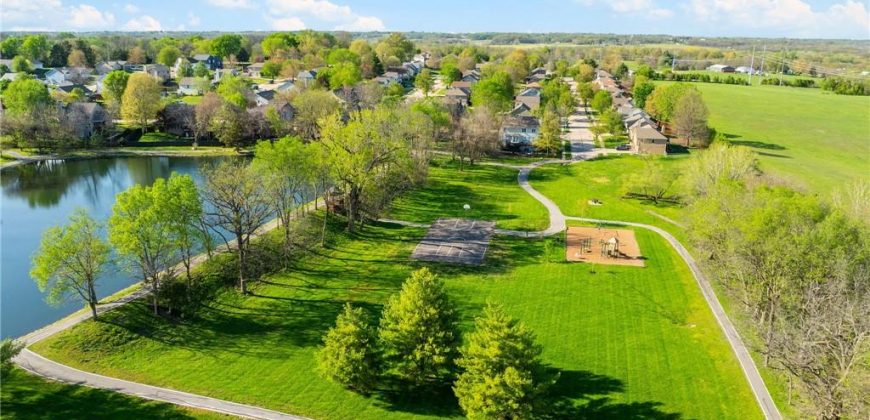 Homes for Sale in Smithville, MO 64089 | 210  Carriage Court