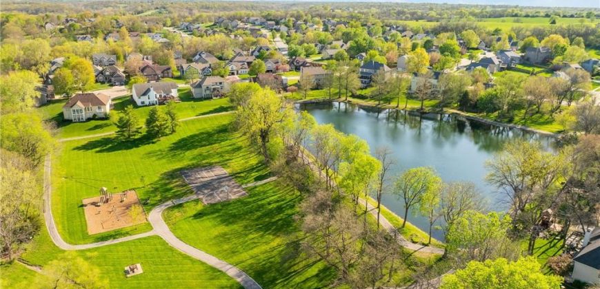 Homes for Sale in Smithville, MO 64089 | 210  Carriage Court