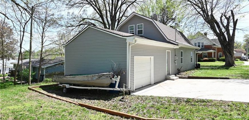 Homes for Sale in Farley, MO 64028 | 114  East Street