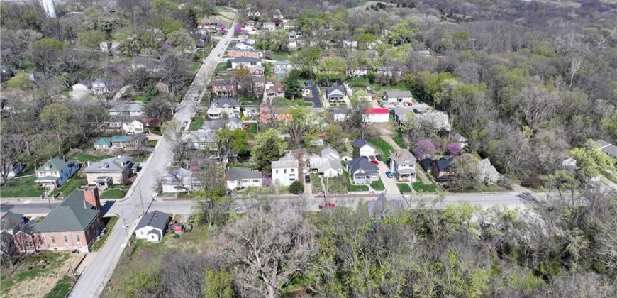 Homes for Sale in Weston, MO 64098 | 614  Washington Street