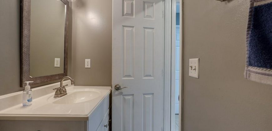 Homes for Sale in Kansas City, MO 64151 | 6413 N Kirkwood Avenue