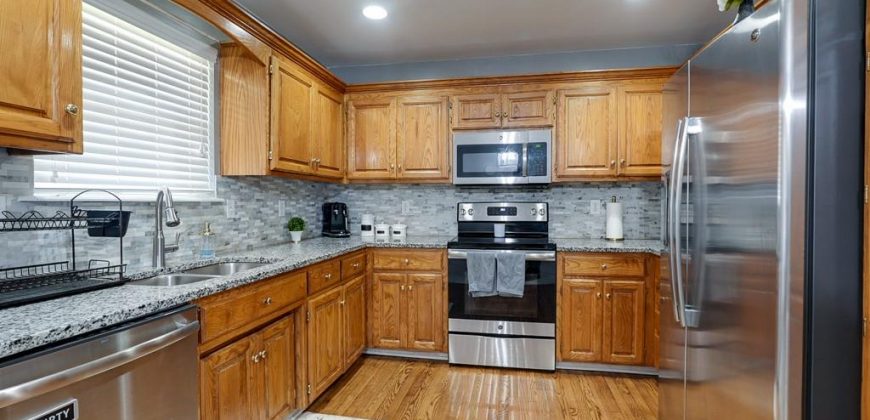 Homes for Sale in Kansas City, MO 64151 | 6413 N Kirkwood Avenue