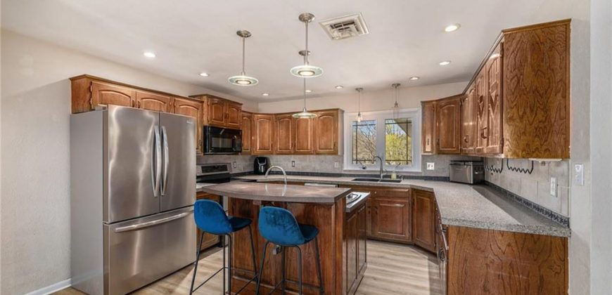 Homes for Sale in Kansas City, MO 64116 | 14 NW 39th Street