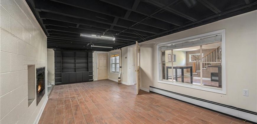 Homes for Sale in Kansas City, MO 64116 | 14 NW 39th Street