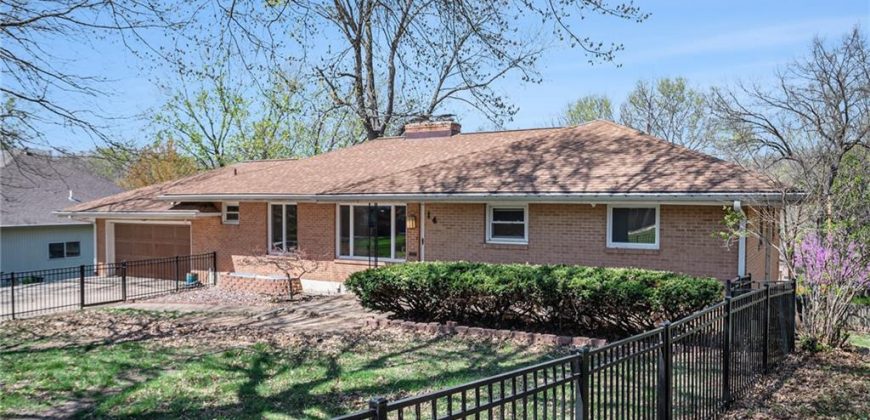 Homes for Sale in Kansas City, MO 64116 | 14 NW 39th Street