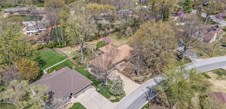 Homes for Sale in Kansas City, MO 64116 | 14 NW 39th Street