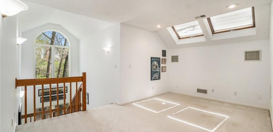 Homes for Sale in Kansas City, MO 64118 | 2116 NE 79th Terrace