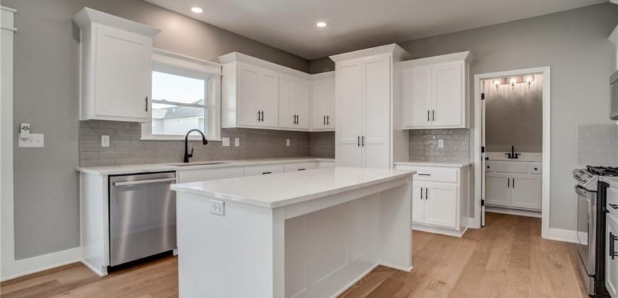 Homes for Sale in Liberty, MO 64068 | 1933  Longview Road