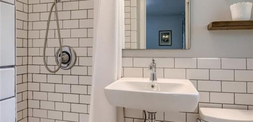 Homes for Sale in Kansas City, MO 64118 | 3 NE 81st Street