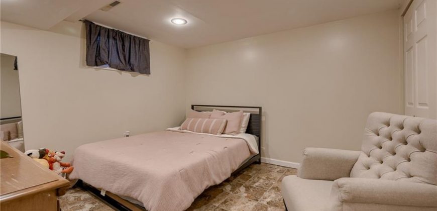 Homes for Sale in Kansas City, MO 64118 | 3 NE 81st Street