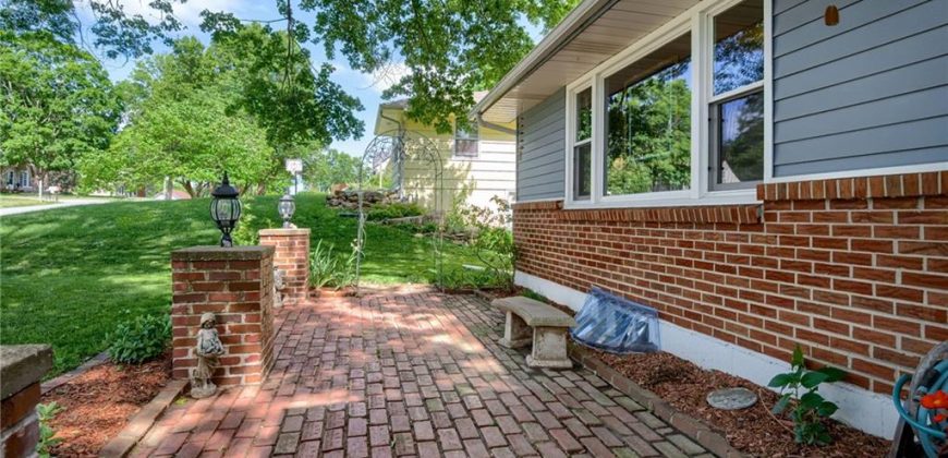 Homes for Sale in Kansas City, MO 64118 | 3 NE 81st Street