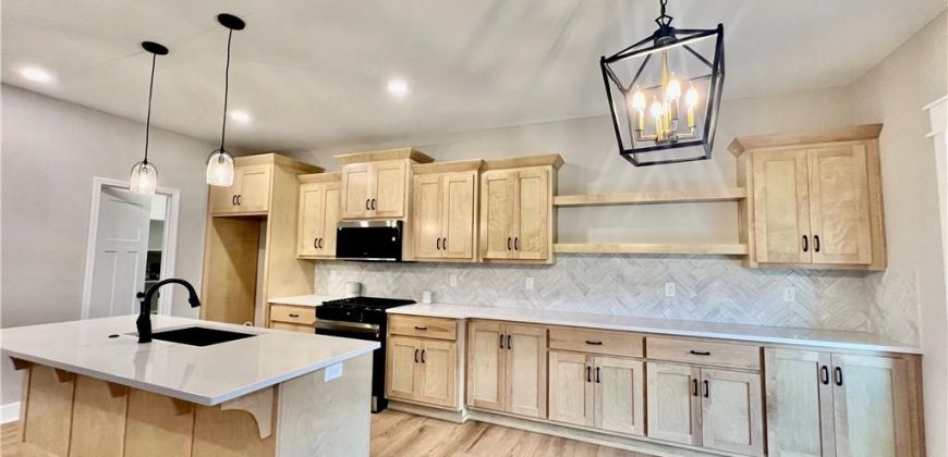 Homes for Sale in Liberty, MO 64068 | 1976  Longview Drive
