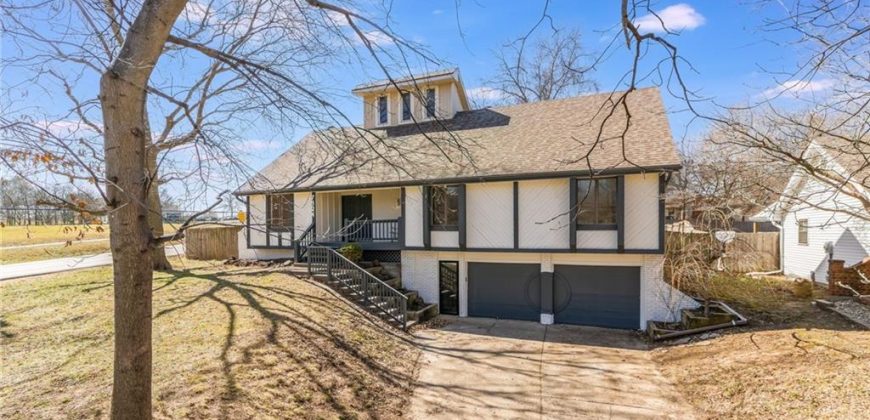 Homes for Sale in Kansas City, MO 64118 | 7924 N Troost Avenue
