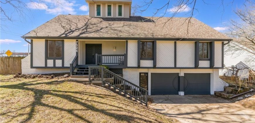 Homes for Sale in Kansas City, MO 64118 | 7924 N Troost Avenue