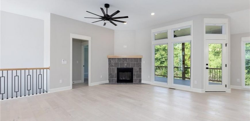 Homes for Sale in Kansas City, MO 64157 | 10712 N Richmond Avenue