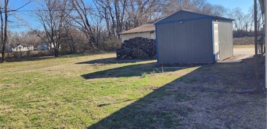 Homes for Sale in Kansas City, MO 64161 | 9608 NE 34th Street