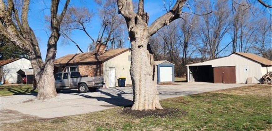 Homes for Sale in Kansas City, MO 64161 | 9608 NE 34th Street