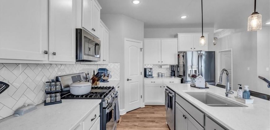 Homes for Sale in Kansas City, MO 64154 | 3970 NW 97th Street