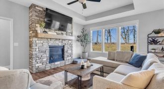 Homes for Sale in Kansas City, MO 64154 | 3970 NW 97th Street
