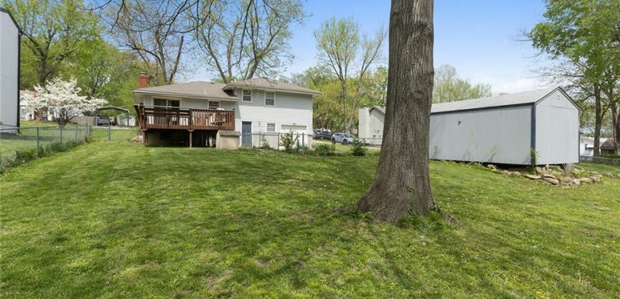 Homes for Sale in Kansas City, MO 64118 | 709 NE 82nd Terrace