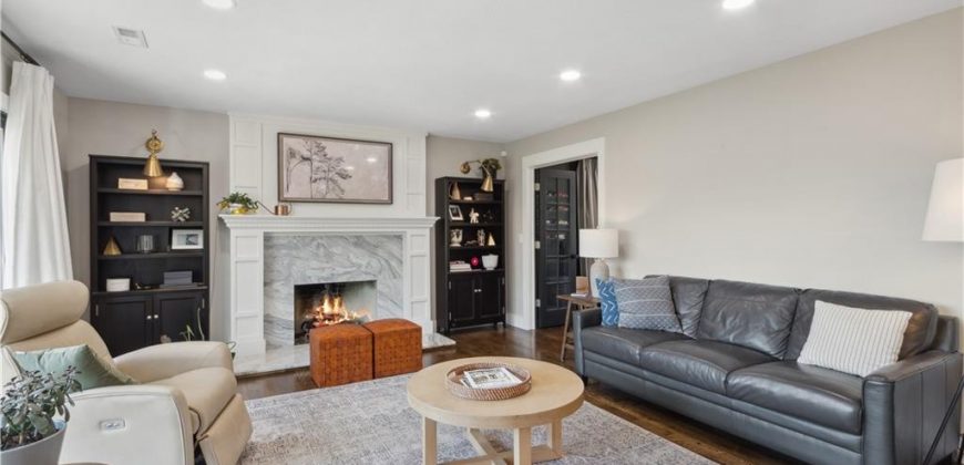 Homes for Sale in Liberty, MO 64068 | 10  Pemford Place