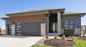 Homes for Sale in Riverside, MO 64150 | 5114  Montebella Drive