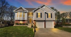 Homes for Sale in Smithville, MO 64089 | 301  Amesbury Drive