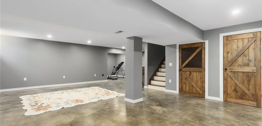 Homes for Sale in Kansas City, MO 64155 | 905 NE 101st Terrace