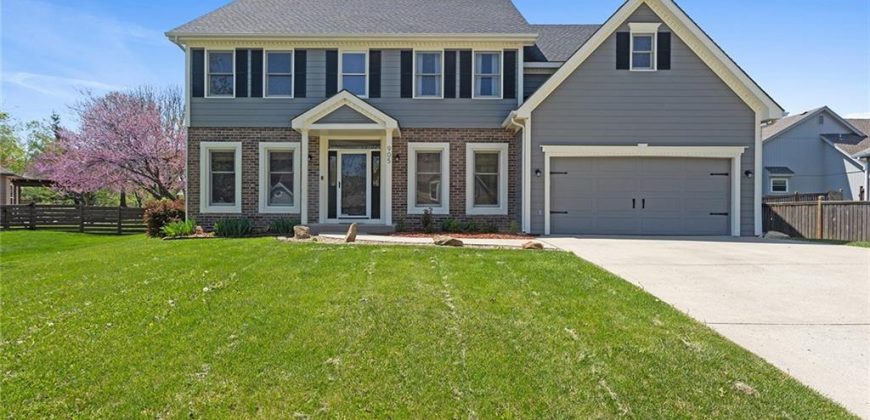 Homes for Sale in Kansas City, MO 64155 | 905 NE 101st Terrace