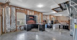 Homes for Sale in Parkville, MO 64152 | 5905  Thousand Oaks Drive