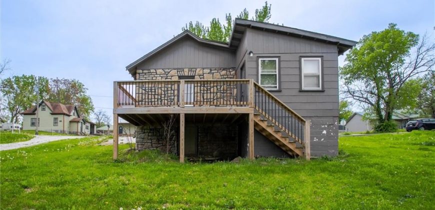 Homes for Sale in Excelsior Springs, MO 64024 | 702  Centralia Street