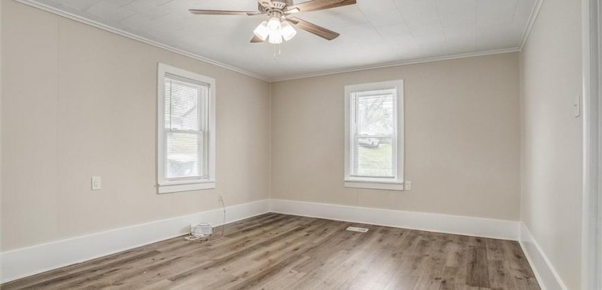 Homes for Sale in Excelsior Springs, MO 64024 | 702  Centralia Street