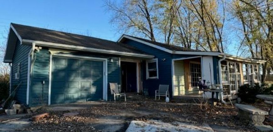 Homes for Sale in Liberty, MO 64068 | 12111  Scott Avenue