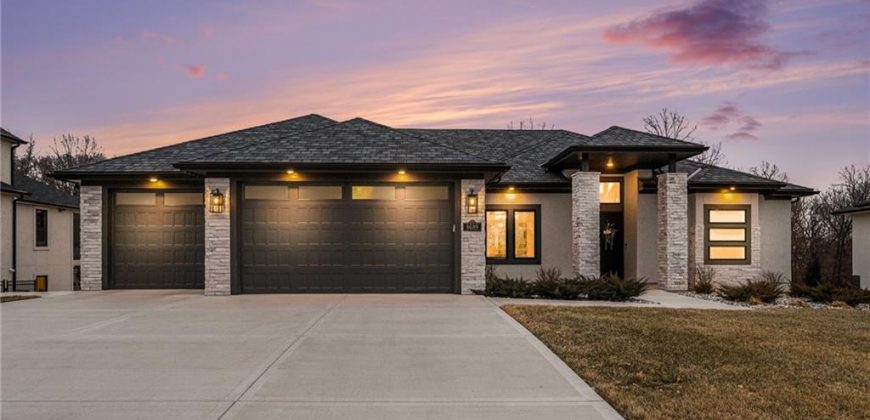 Homes for Sale in Kansas City, MO 64157 | 8689 NE Shoal Creek Valley Drive