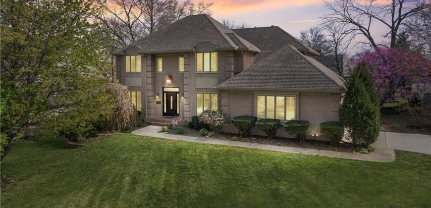 Homes for Sale in Gladstone, MO 64119 | 132  The Woodlands Drive