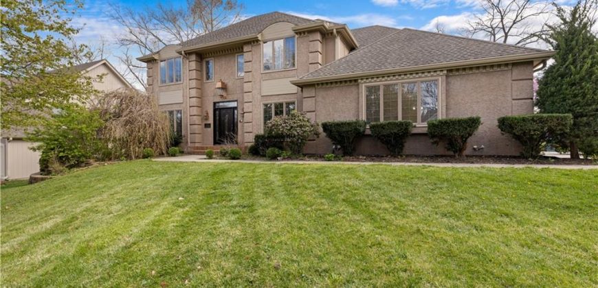 Homes for Sale in Gladstone, MO 64119 | 132  The Woodlands Drive