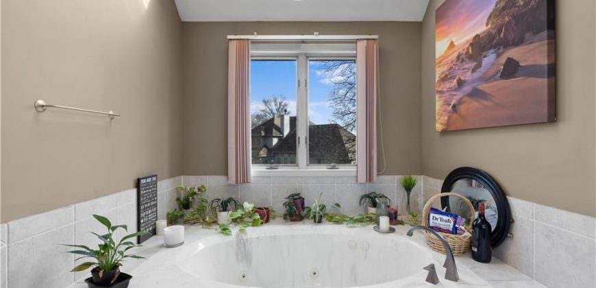 Homes for Sale in Gladstone, MO 64119 | 132  The Woodlands Drive